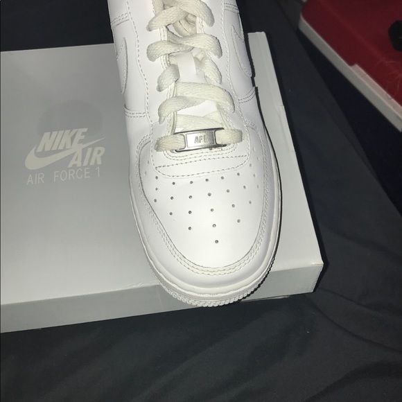 NIKE AIRFORCE 1s - Picture 4 of 4